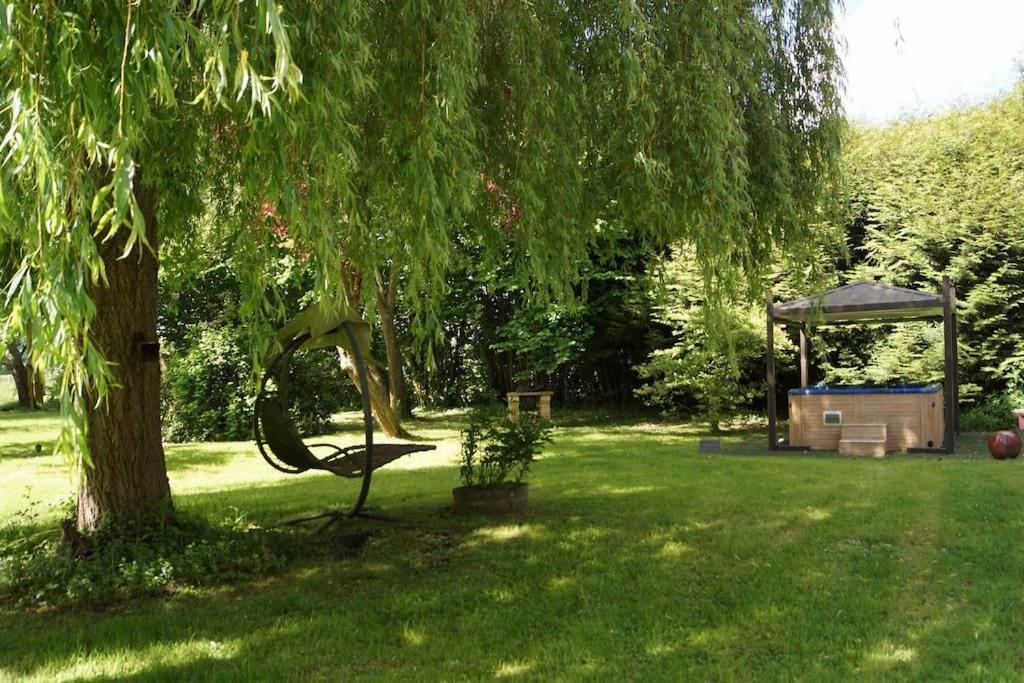 Chaumiere Familiale Weekend & Vacances Paisible Saint-Philbert-sur-Risle Luaran gambar