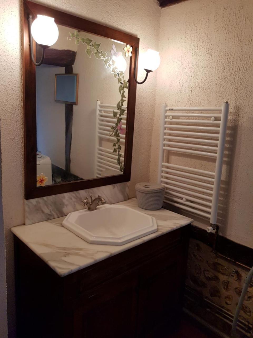 Chaumiere Familiale Weekend & Vacances Paisible Saint-Philbert-sur-Risle Luaran gambar